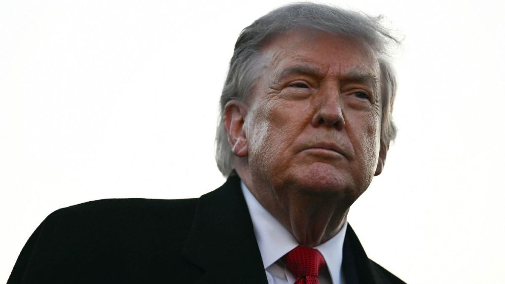 Donald Trump’s Reflecting Pool Makeover Faces One Problem Repairs Can’t Fix — Report