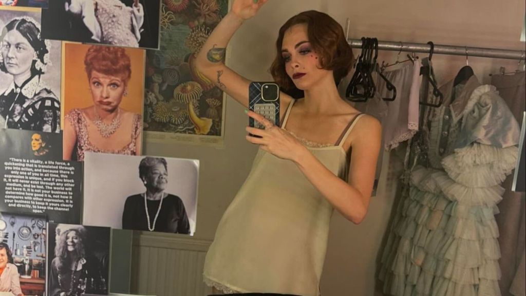 Cara Delevingne Makes Jaw-Dropping Amber Heard 'Entanglement' Claim
