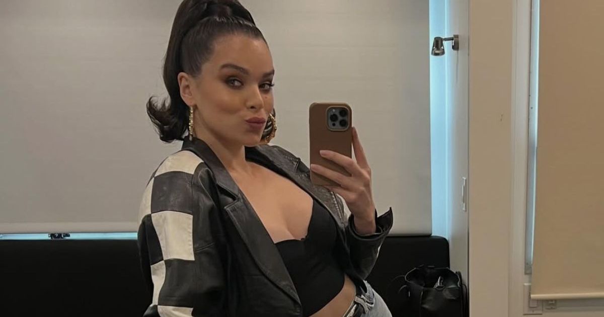 Hailee Steinfeld's Baby Girl Has Already Taught Her an 'Unexpected' Lesson