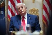 Seth Meyers Mocks Donald Trump’s Obvious Naps Amid White House Damage Control