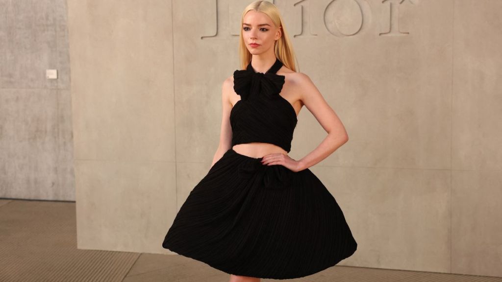 Anya Taylor-Joy's Ludovic de Saint Sernin Micro Miniskirt Is Fully See-Through
