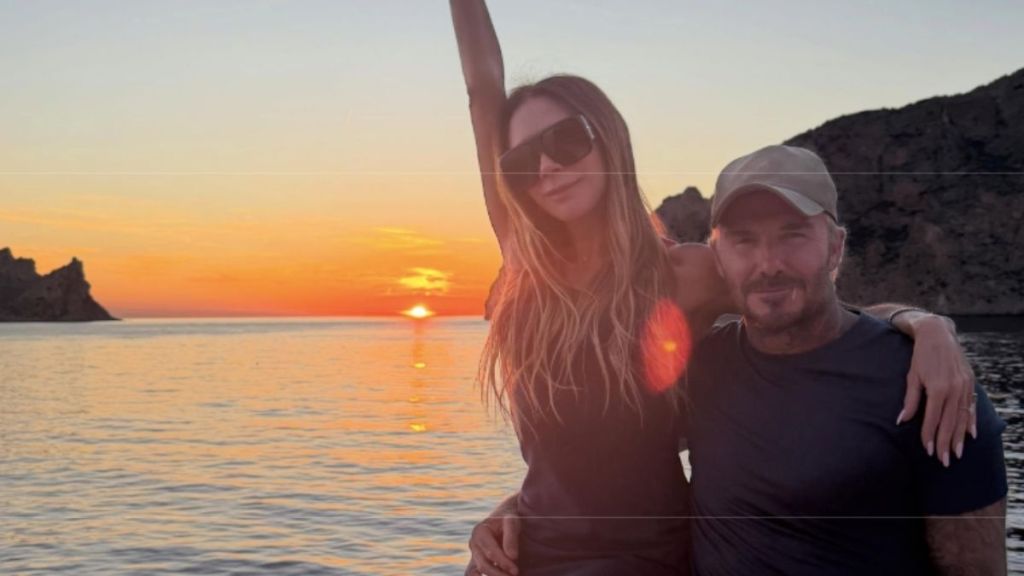 Victoria & David Beckham Hit With Brooklyn's New Brutal Blow — Report