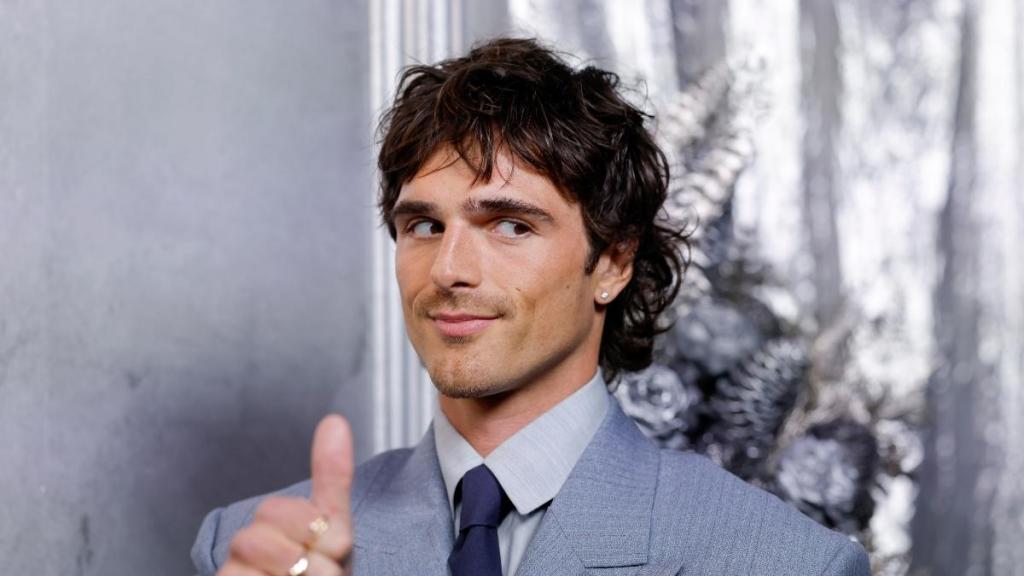 Jacob Elordi Sparks Debate After Reported Fan Interaction Goes Viral