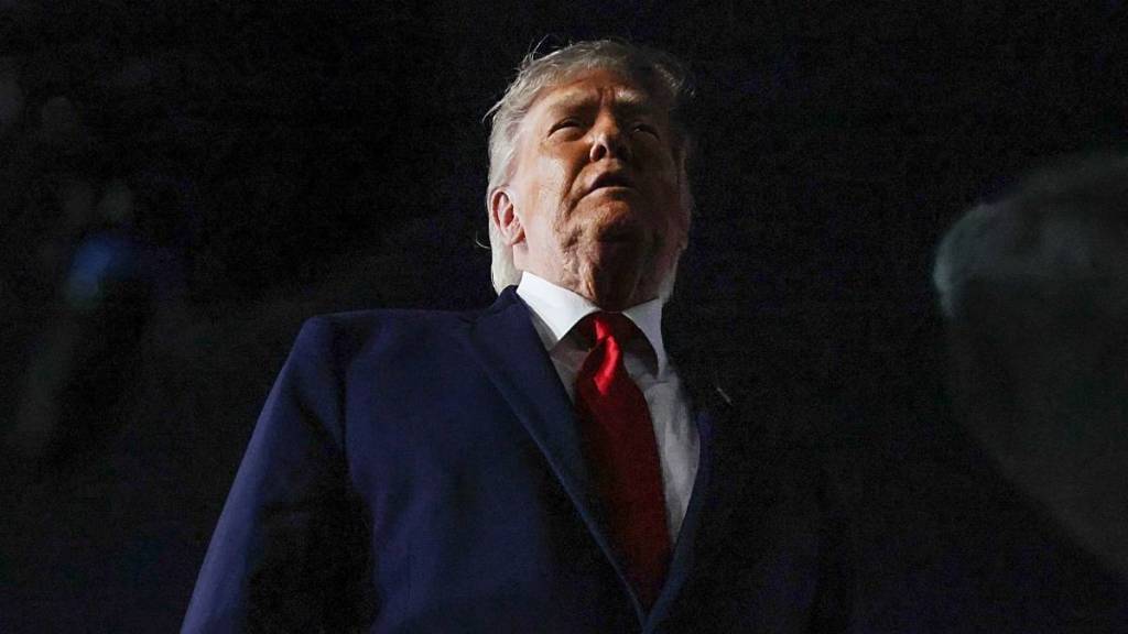 Donald Trump’s ‘Inflation’ Remark Roasted by Hillary Clinton