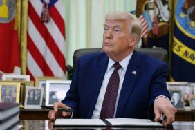 Donald Trump Fans Encouraged to Sign Online Birthday Card