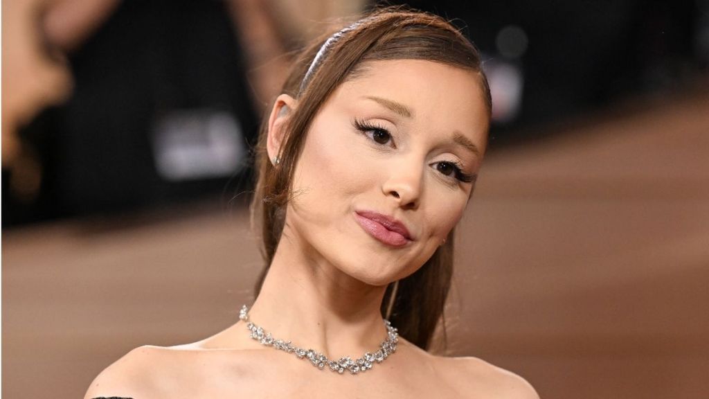 Ariana Grande’s Completely See-Through Top Looks More Like Lingerie