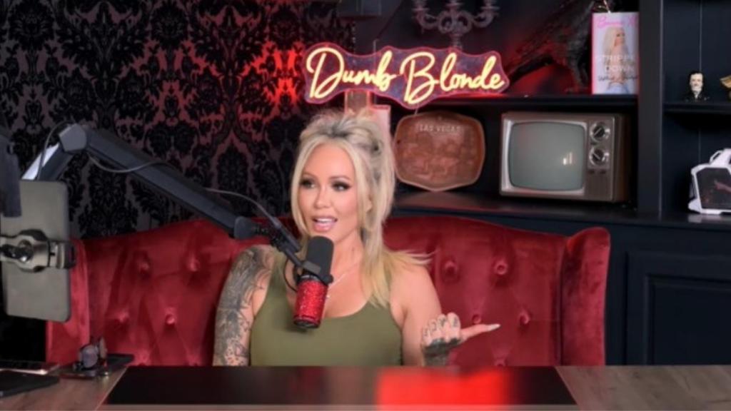 Bunnie Xo Denies Romance With This Rock Star Amid Jelly Roll Split