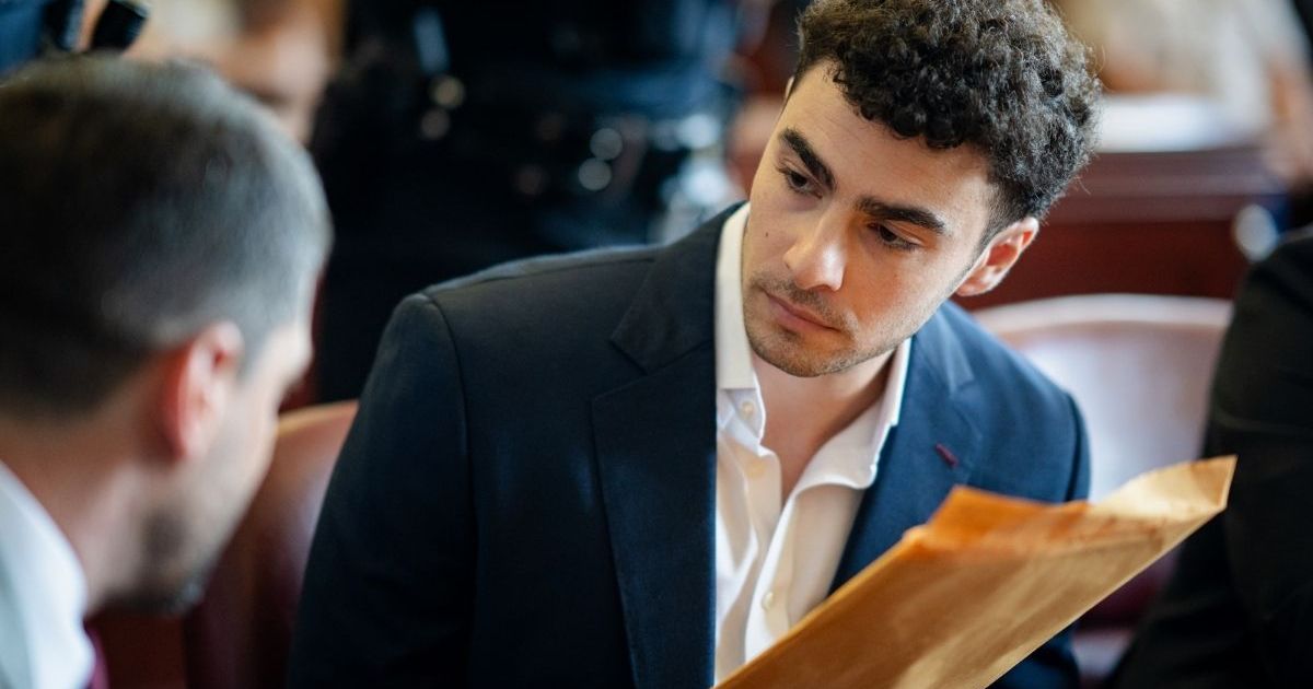 Luigi Mangione Lawyers Reverse Course on Psychiatric Defense&hellip;