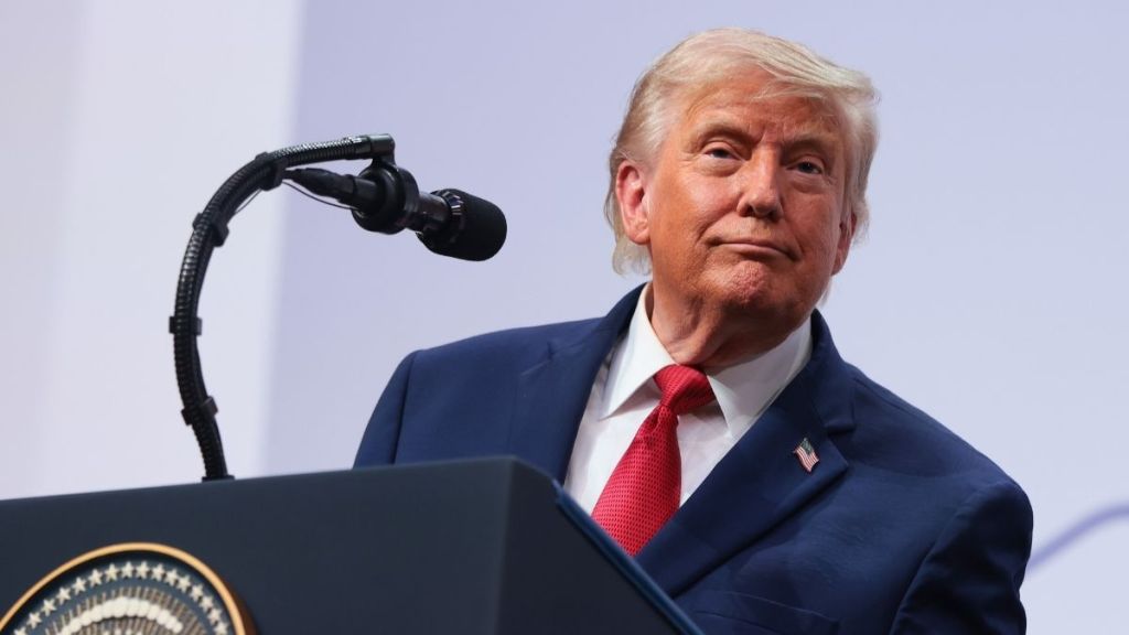Donald Trump Threatens to Expand $15 Billion NYT Lawsuit Over Iran Coverage