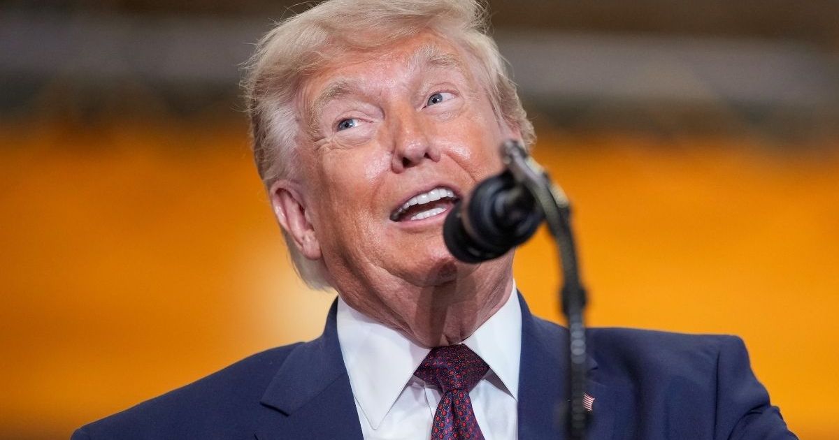 Donald Trump Jokes He Would Be ‘the Greatest Communist in History’