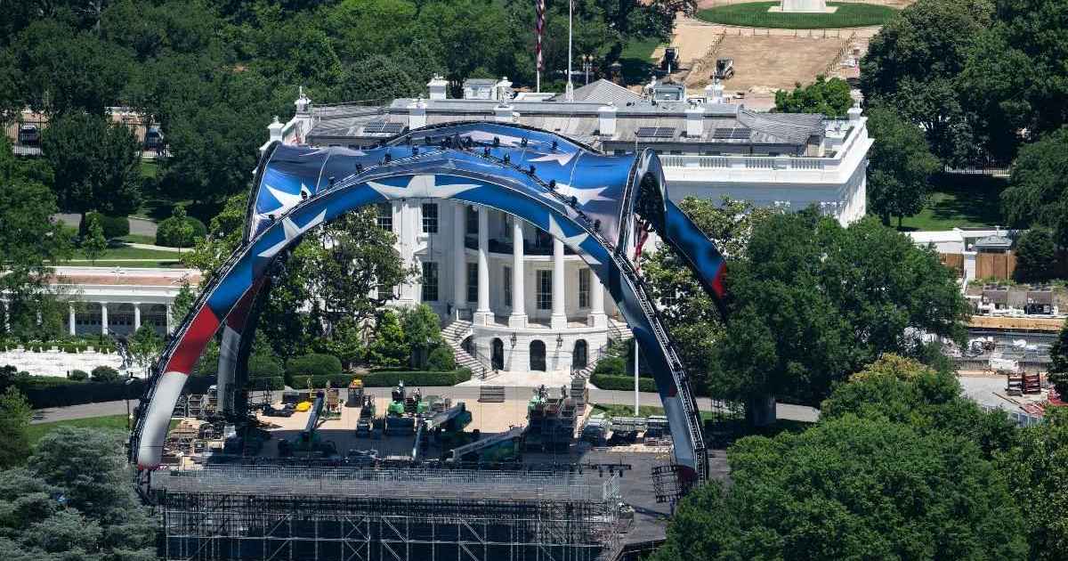 Donald Trump's UFC Arena Looms Over the White House in Newly Released Picture