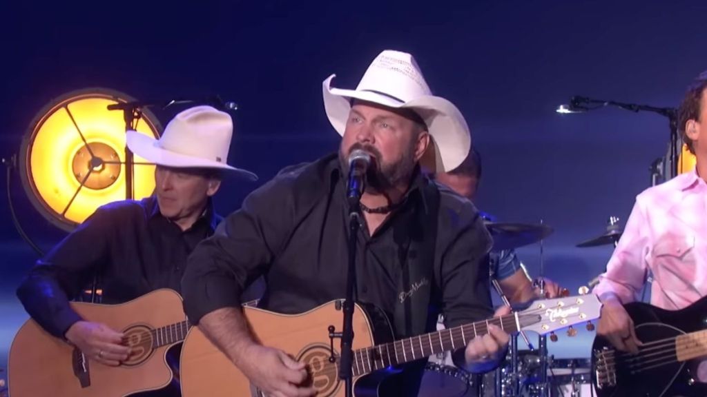 Judge Rejects Country Music Star Garth Brooks’ Bid To Speed up Appeal in Sex Assault Case