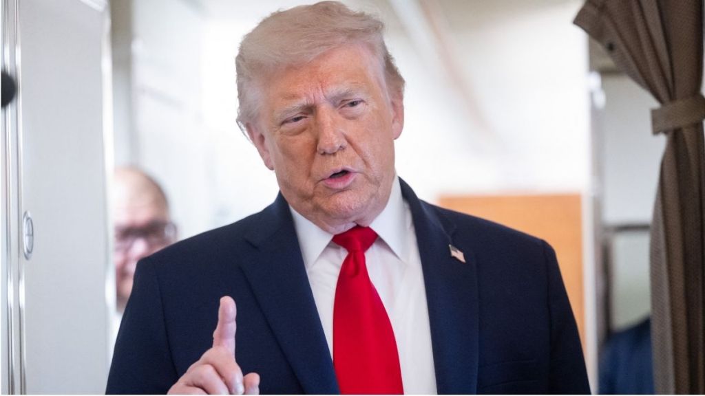 Donald Trump Gives Update on US Army Helicopter Crash in Oman