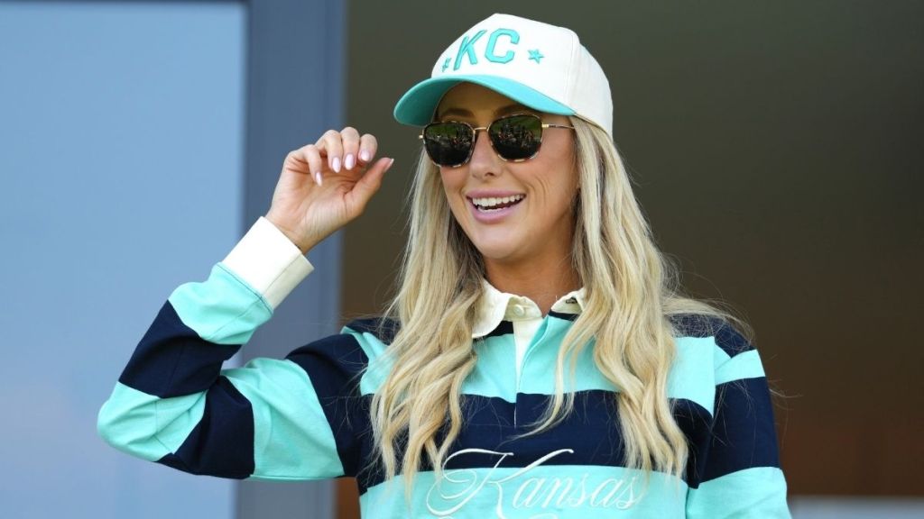 Brittany Mahomes’ Kids Enjoy Front Row Seats to Fun Baseball Match