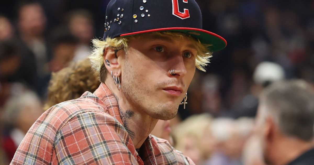 MGK Says Blackout Tattoo Led to Health Scare: ‘Skin Was&hellip;