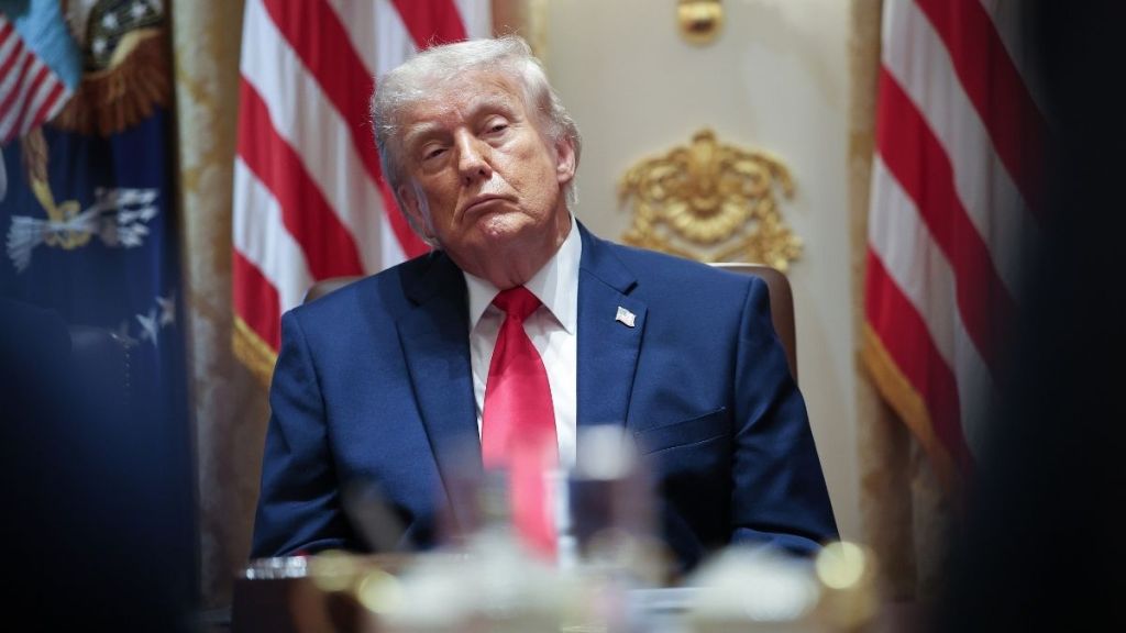 Donald Trump’s Ballroom Project Donors Won $50 Billion in Contracts — Report
