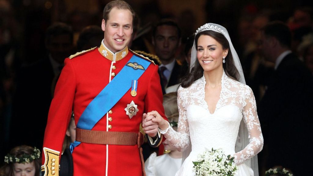 Prince William's 3-Word Order to Secretary Before Kate Middleton Wedding Revealed