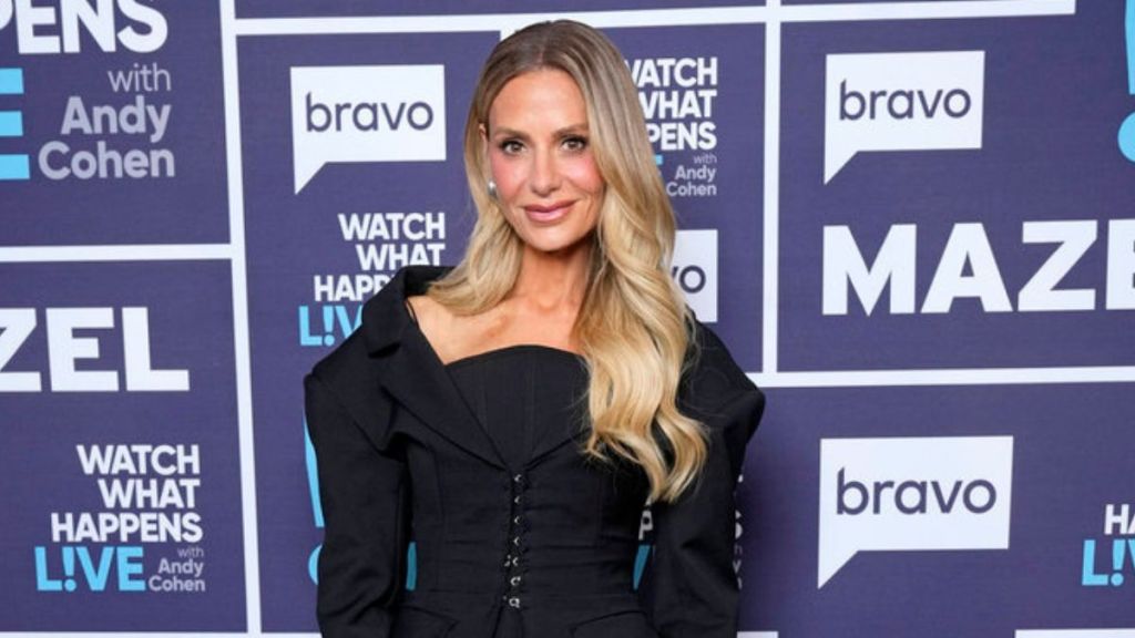 Dorit Kemsley