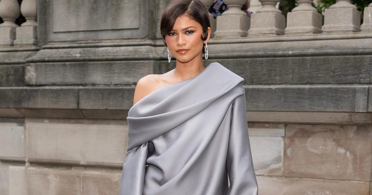 Zendaya’s Tiny Patrick Kelly Babydoll Micro Minidress Is Surprisingly Airy