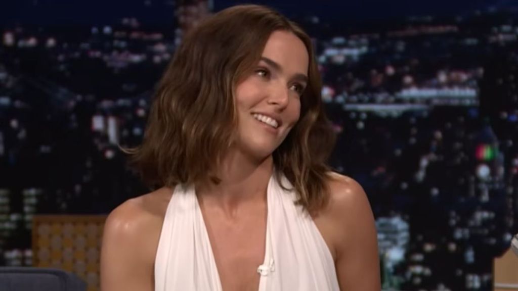 Zoey Deutch's Plunging Dress Comes With a Neckline That Dips Extra Low