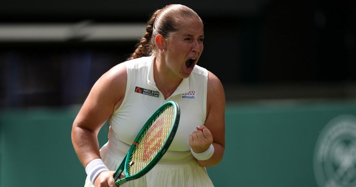 Jelana Ostapenko’s Shocking Reaction to Wimbledon Crowd Goes Viral