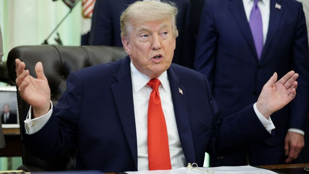 Donald Trump’s White House UFC Plan Divides Republicans in New Poll