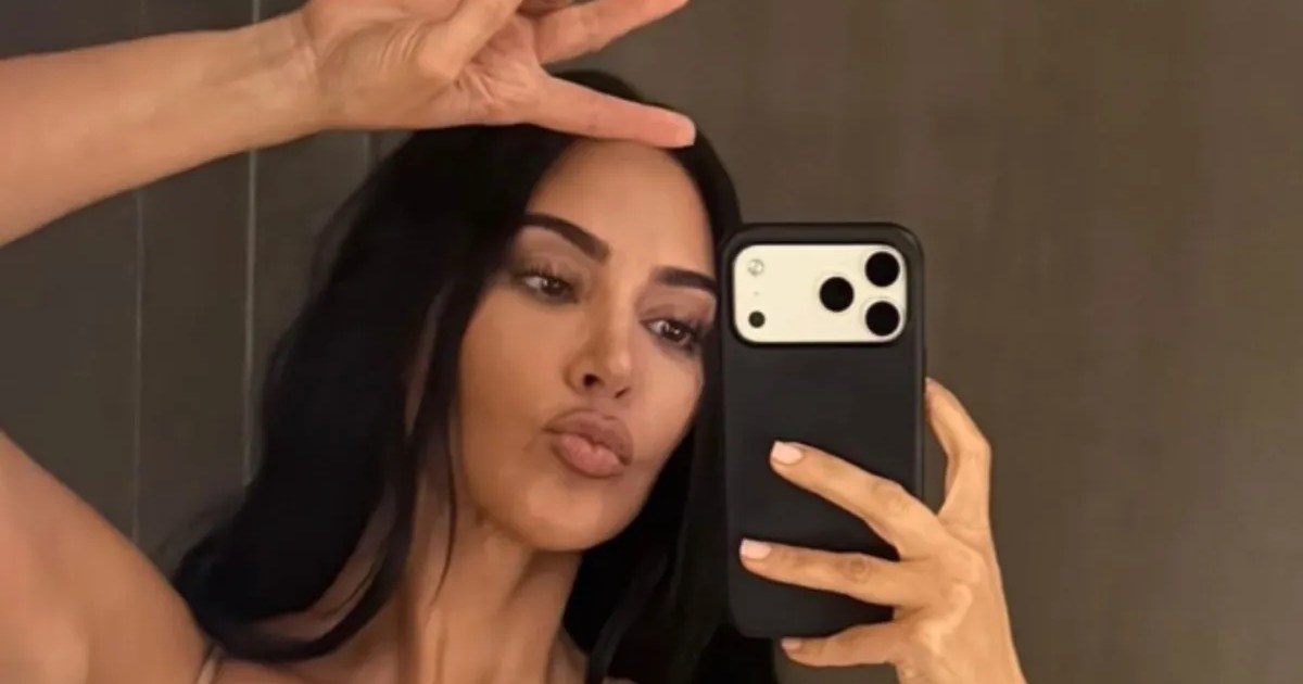 Kim Kardashian’s Curve-Hugging Leather Jacket Comes With a…