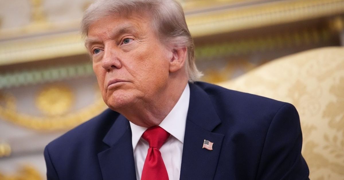 Donald Trump Shares 'Great' AI 'Painting' of Himself