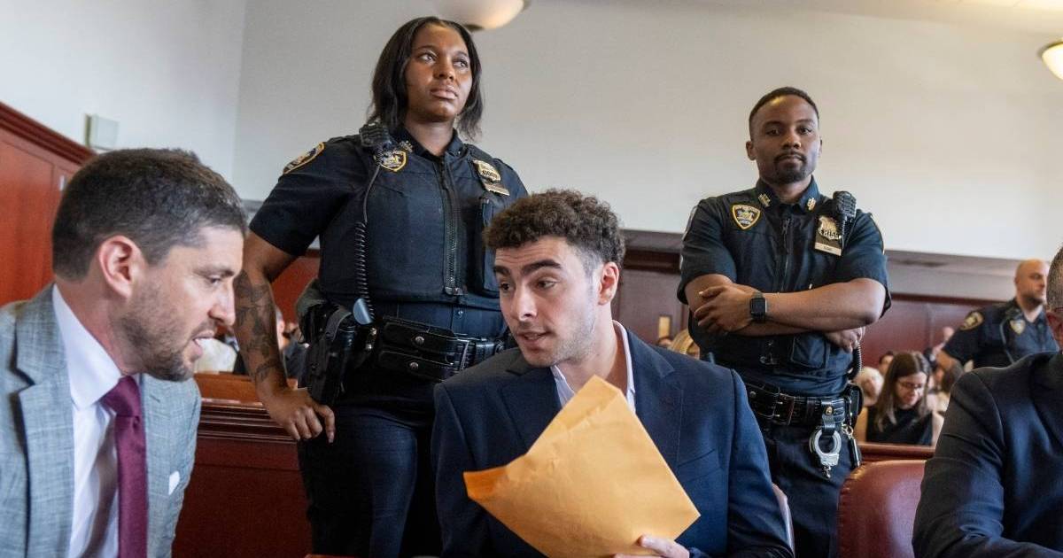 Luigi Mangione to Argue Being Mentally Disturbed During Alleged Killing of Brian Thompson