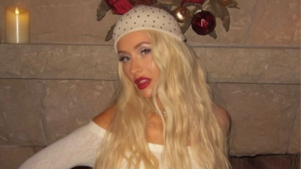 Christina Aguilera's Plunging Micro Minidress Rides High on Her Thighs