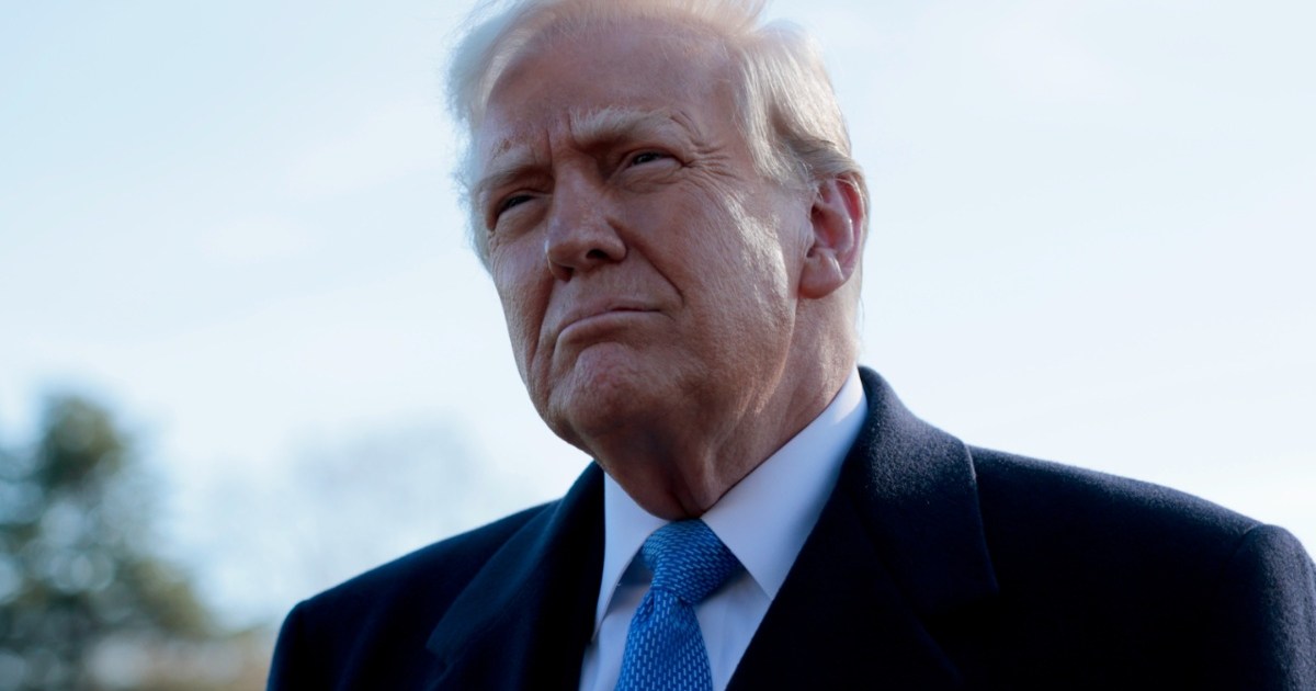 Here's Why Donald Trump's Blue Reflecting Pool Is Being Drained Again