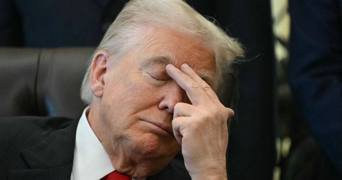 Donald Trump 'Exasperated' as Top Officials Clash Over Iran War Strategy - Report
