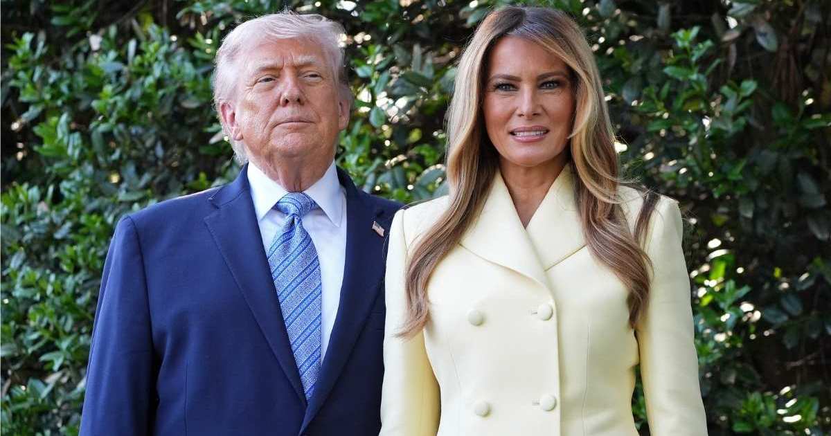 Donald & Melania Trump ‘Barely Speak’ as Marriage Hits…