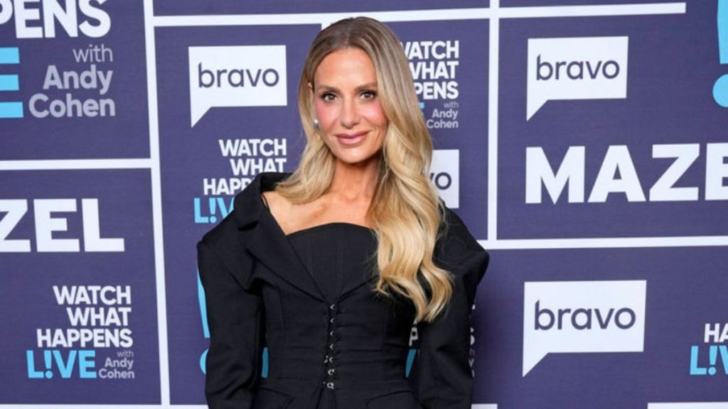 Dorit Kemsley
