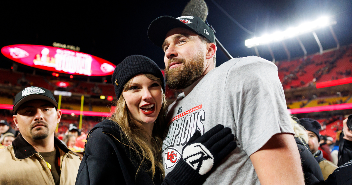 Inside Taylor Swift & Travis Kelce's $500K-a-Week Honeymoon — Source