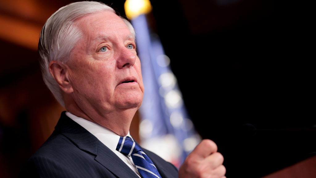 Lindsey Graham Remembered as Donald Trump Will Lead Tributes in DC