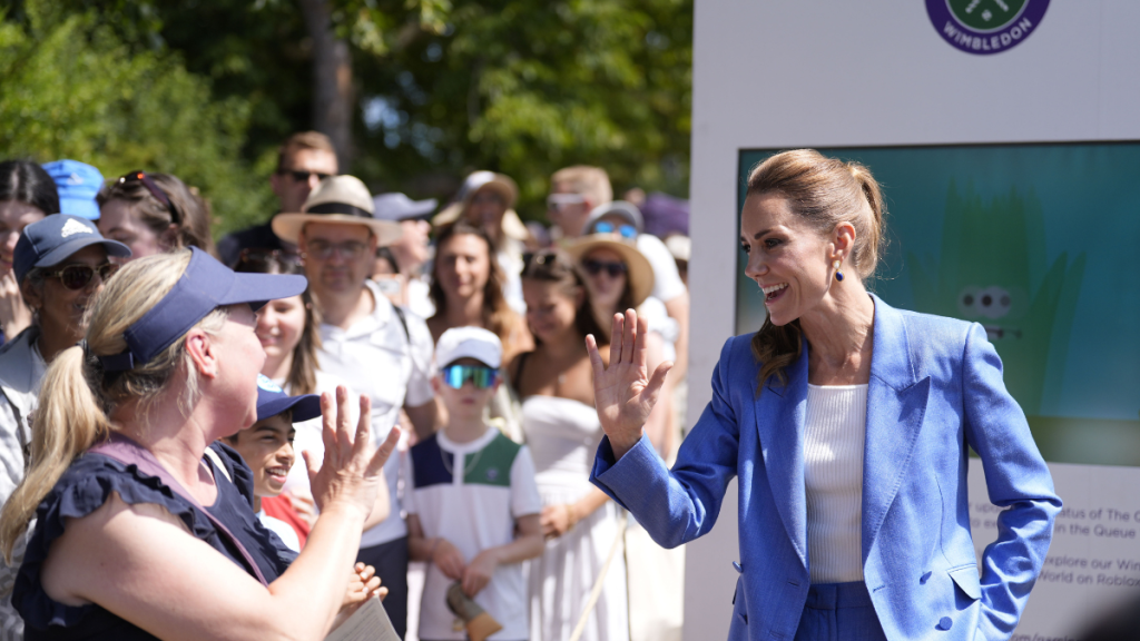 Kate Middleton Charms Fans During Wimbledon Visit