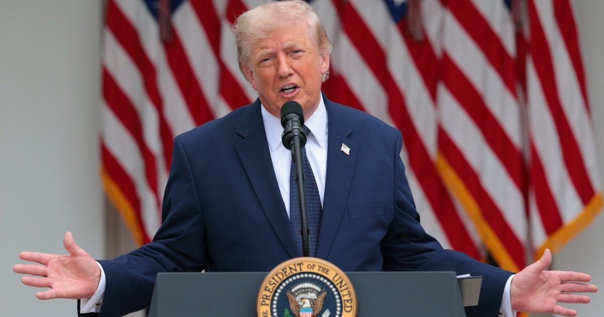 Donald Trump Threatens to 'Take Out' Pickaxe Mountain as Iran Fight Widens