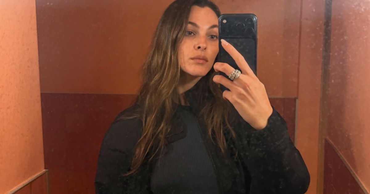 Vittoria Ceretti's See-Through Wet Gucci Dress Leaves Nothing to the Imagination