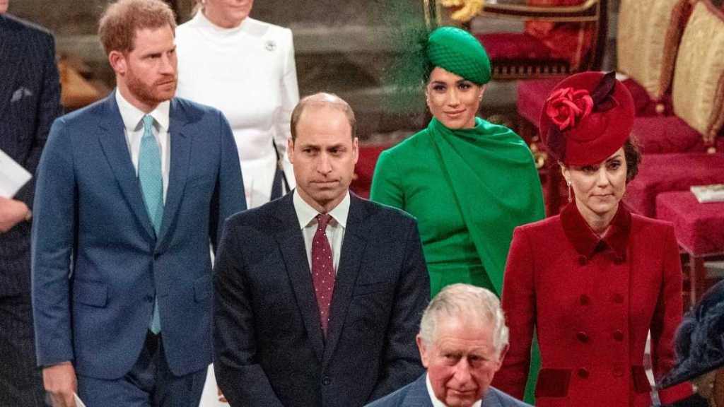 Prince Harry & Meghan Markle Told to 'Keep Their Mouths Shut' About Palace Secrets — Source
