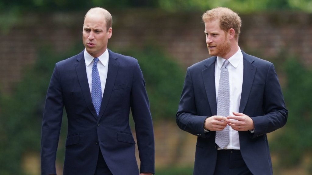 Prince Harry Raising Suspicions Over Prince William Move — Source