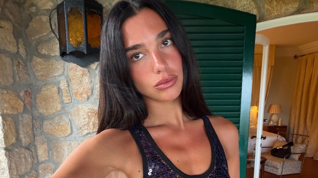Dua Lipa s Tiny Stringy Bikini Leaves Almost Everything Exposed Dua Lipa s Tiny Stringy Bikini Leaves Almost Everything Exposed