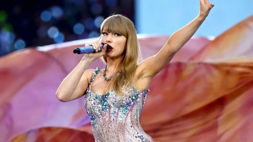 Taylor Swift's Wedding Buffet Created One Unexpected Scene — Source