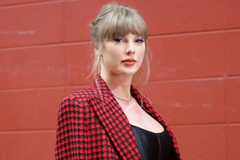 Taylor Swift's Wedding Photos Reportedly Are Part of a Much Bigger Plan — Source