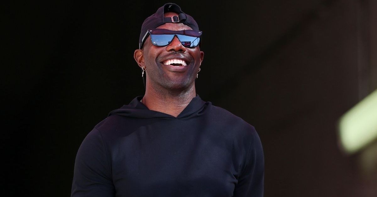 Terrell Owens Sends Powerful Message in Nolan Wells Case