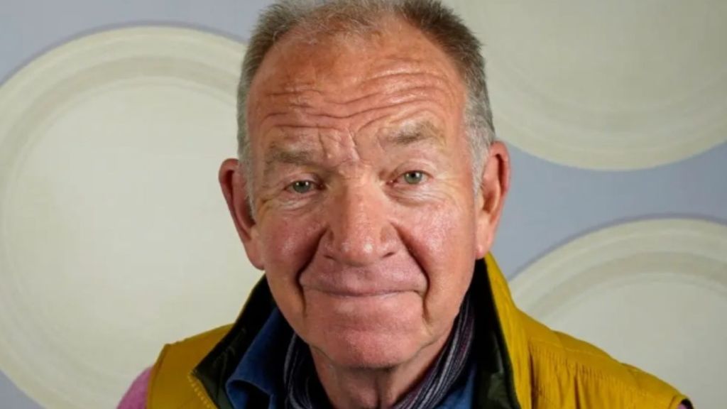 Tom Chadbon, Veteran British Actor, Dies at 80