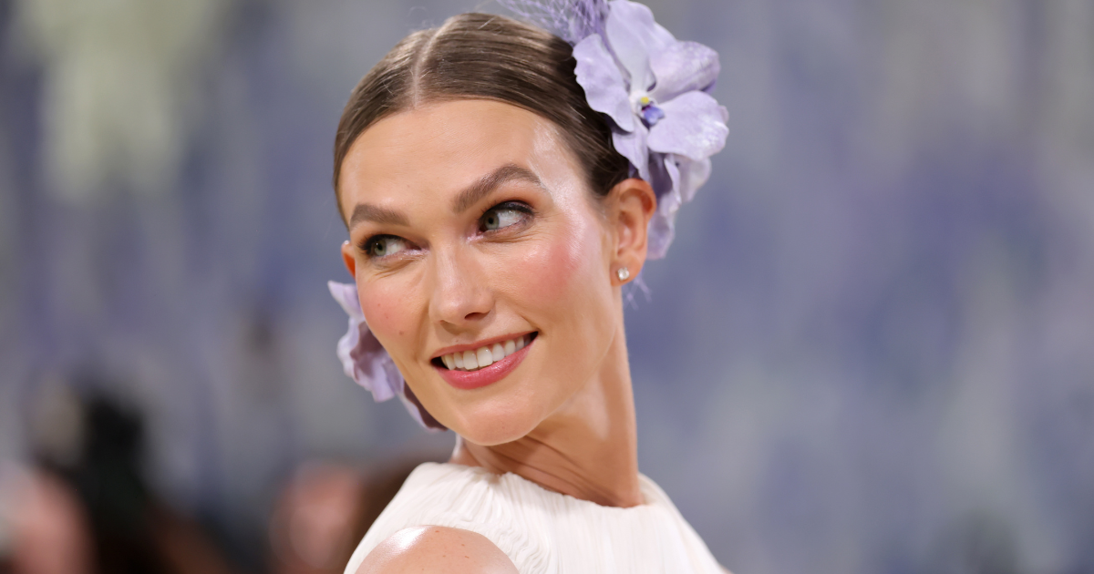Karlie Kloss’ Appearance at Taylor Swift’s Wedding Has&hellip;