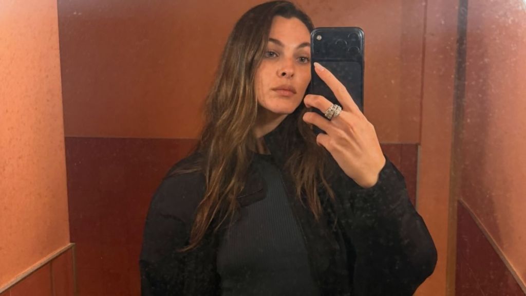 Leonardo DiCaprio’s Girlfriend’s Completely Sheer Wet Dress Clings to Every Curve