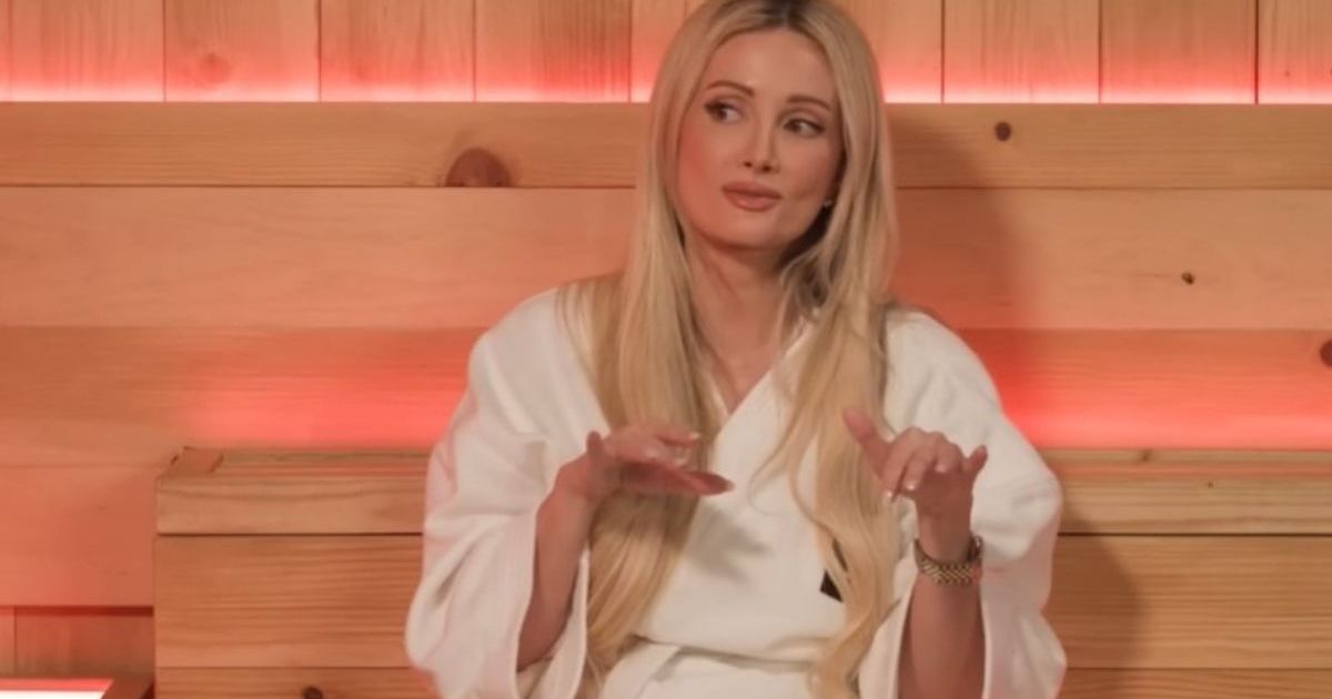 The Shocking Reason Holly Madison and Kendra Wilkinson&hellip;