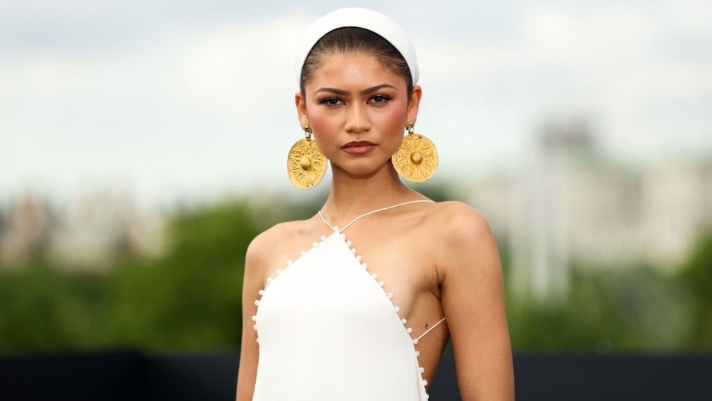 Zendaya Boldly Lifts See-Through Trussardi Dress Slipping off Her Shoulder